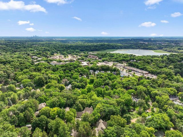 5429 Vining Point Road, Minnetonka, MN 55345