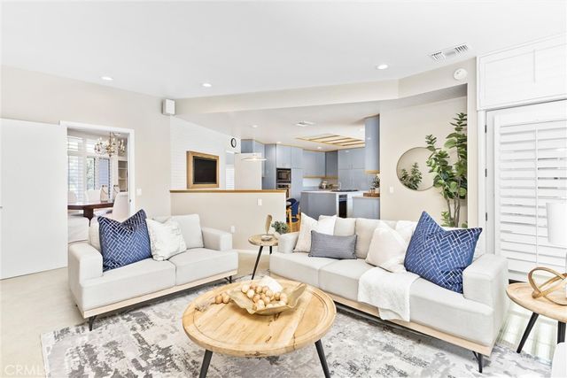 30693 E Sunset S, Redlands, CA 92373