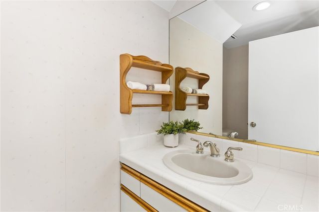 30693 E Sunset S, Redlands, CA 92373