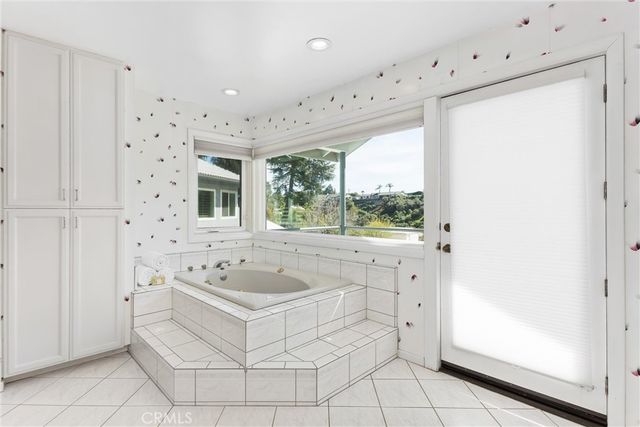 30693 E Sunset S, Redlands, CA 92373