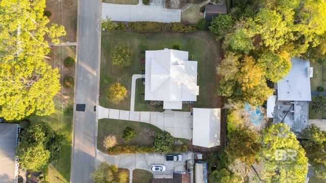 107 Ronforth Street, Fairhope, AL 36532