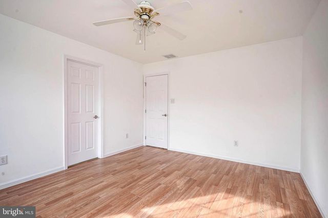 176 TRELLIS LN, Sewell, NJ 08080