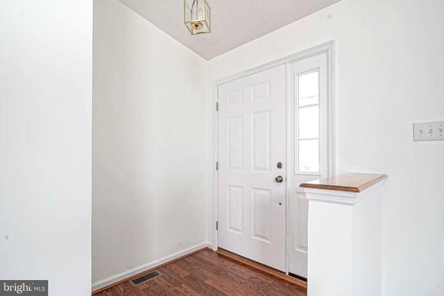 176 TRELLIS LN, Sewell, NJ 08080