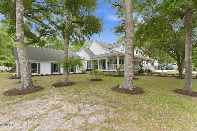 801 E Yacht Drive, Oak Island, NC 28465