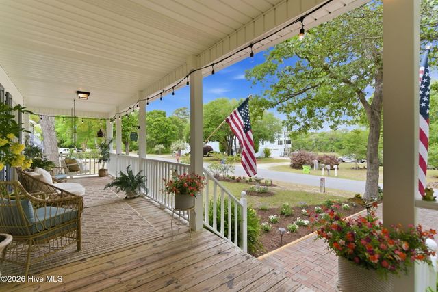 801 E Yacht Drive, Oak Island, NC 28465