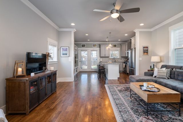 1908B 14th Ave, N, Nashville, TN 37208