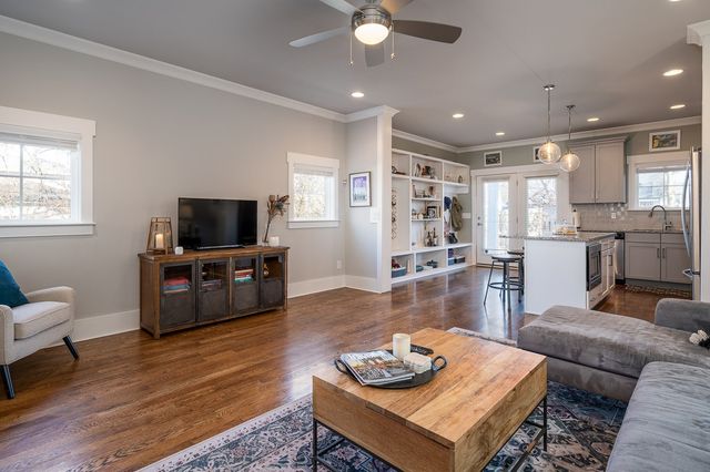 1908B 14th Ave, N, Nashville, TN 37208