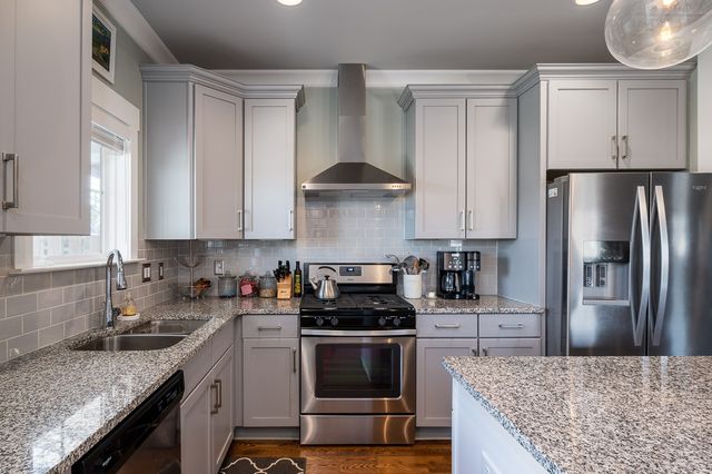 1908B 14th Ave, N, Nashville, TN 37208