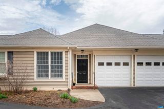 1362 PANTOPS COTTAGE CT, Charlottesville, VA 22911