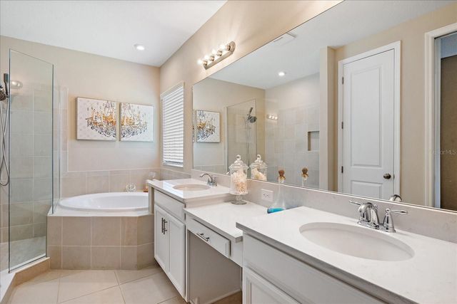 9085 LUNA LANE, Sarasota, FL 34241