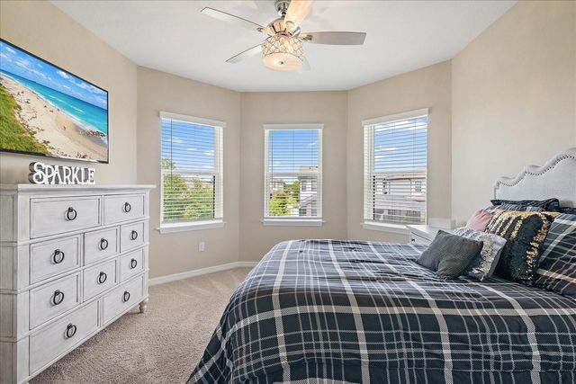 9085 LUNA LANE, Sarasota, FL 34241