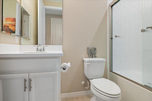 9085 LUNA LANE, Sarasota, FL 34241
