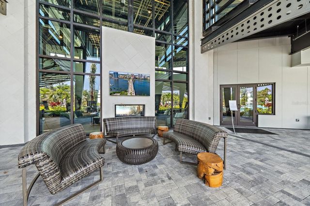 9085 LUNA LANE, Sarasota, FL 34241
