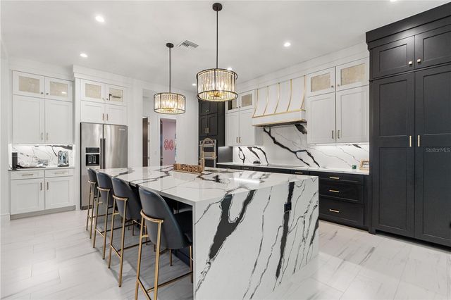 21206 SKI WAY, Land O Lakes, FL 34638