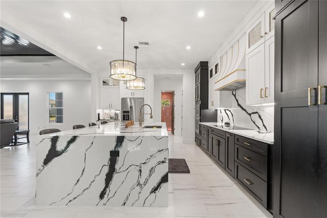 21206 SKI WAY, Land O Lakes, FL 34638