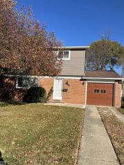 8741 San Marco Boulevard, Sterling Heights, MI 48313