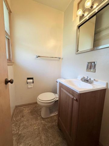8261 W Daphne STREET, Milwaukee, WI 53223