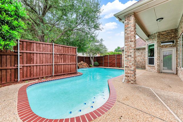 5824 WOODWIND Drive, Plano, TX 75093