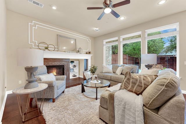 5824 WOODWIND Drive, Plano, TX 75093