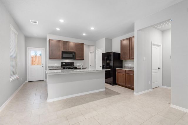 25719 Northpark Palm Drive, Porter, TX 77365