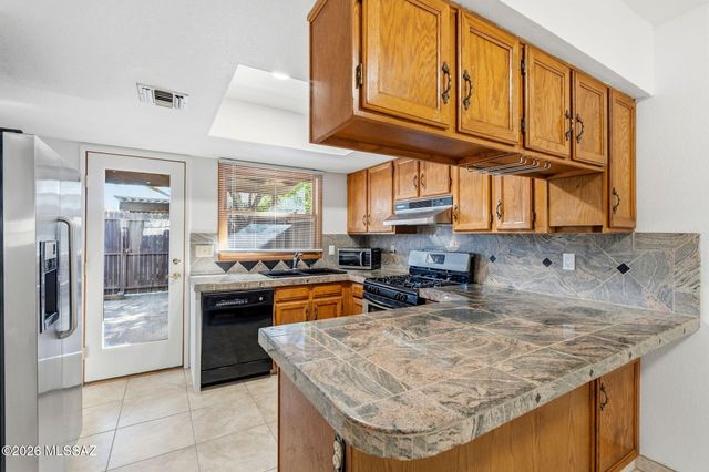 3017 N Sparkman Boulevard, Tucson, AZ 85716