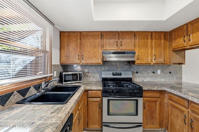 3017 N Sparkman Boulevard, Tucson, AZ 85716