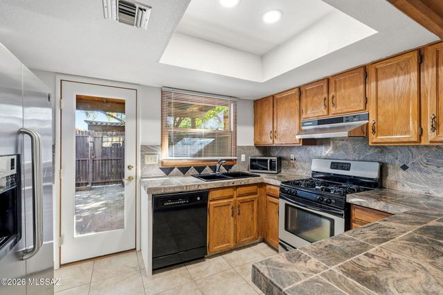 3017 N Sparkman Boulevard, Tucson, AZ 85716