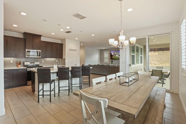 17234 Hidden Pond, Lathrop, CA 95330