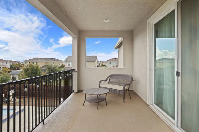 17234 Hidden Pond, Lathrop, CA 95330