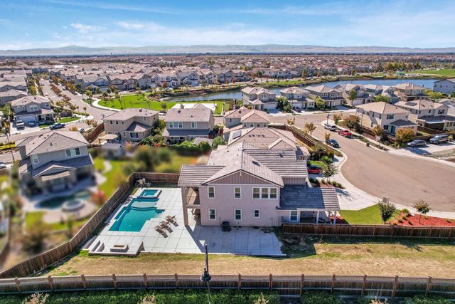 17234 Hidden Pond, Lathrop, CA 95330