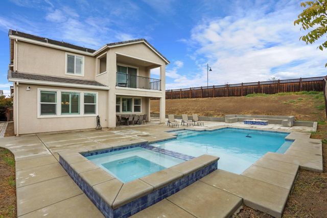 17234 Hidden Pond, Lathrop, CA 95330