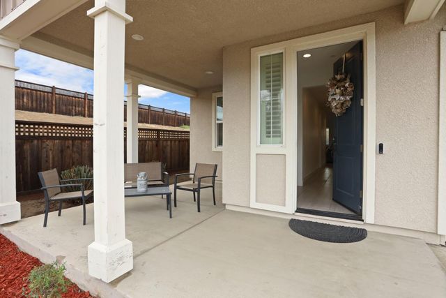 17234 Hidden Pond, Lathrop, CA 95330