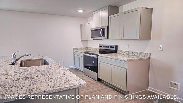 14307 Monmouth Ave, Denham Springs, LA 70726