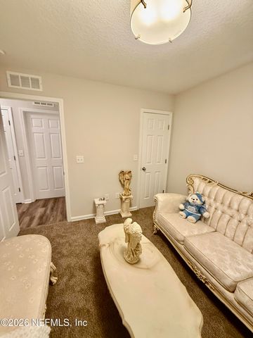 8528 OSTEEN Street, Jacksonville, FL 32210