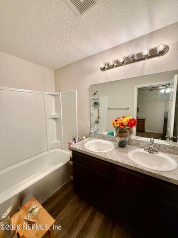 8528 OSTEEN Street, Jacksonville, FL 32210