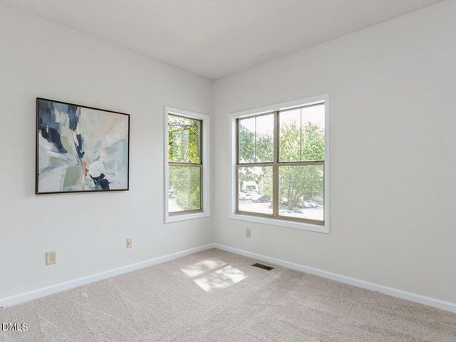 6010 Winterpointe Lane 101, Raleigh, NC 27606