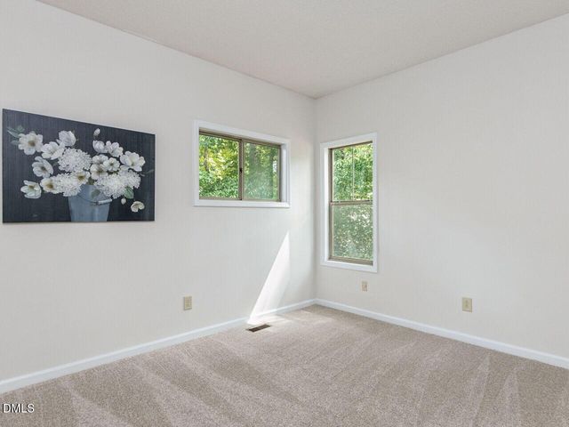 6010 Winterpointe Lane 101, Raleigh, NC 27606