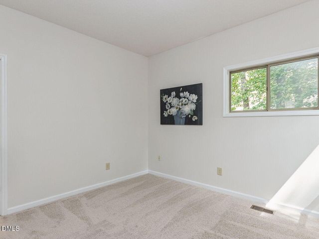 6010 Winterpointe Lane 101, Raleigh, NC 27606