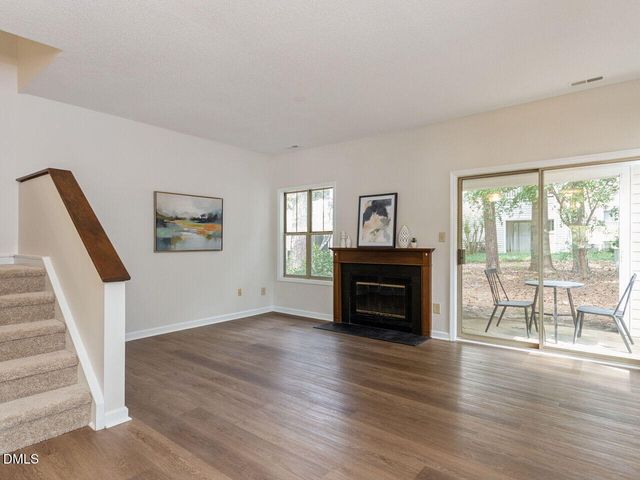 6010 Winterpointe Lane 101, Raleigh, NC 27606