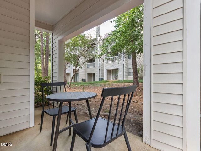 6010 Winterpointe Lane 101, Raleigh, NC 27606