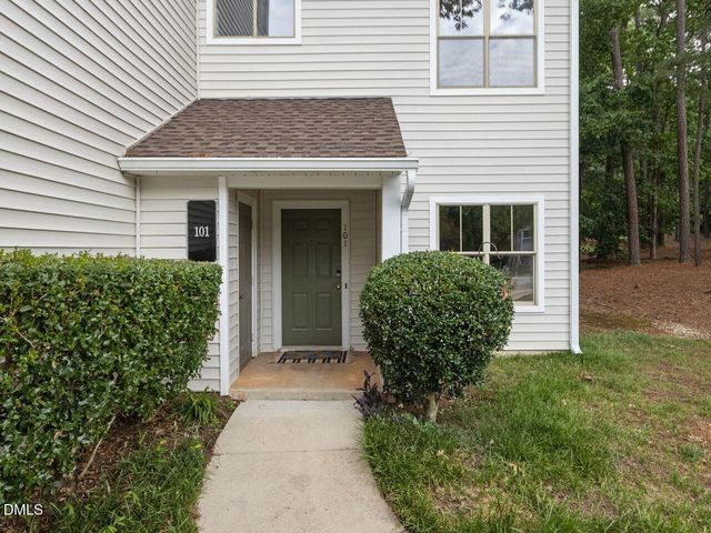 6010 Winterpointe Lane 101, Raleigh, NC 27606