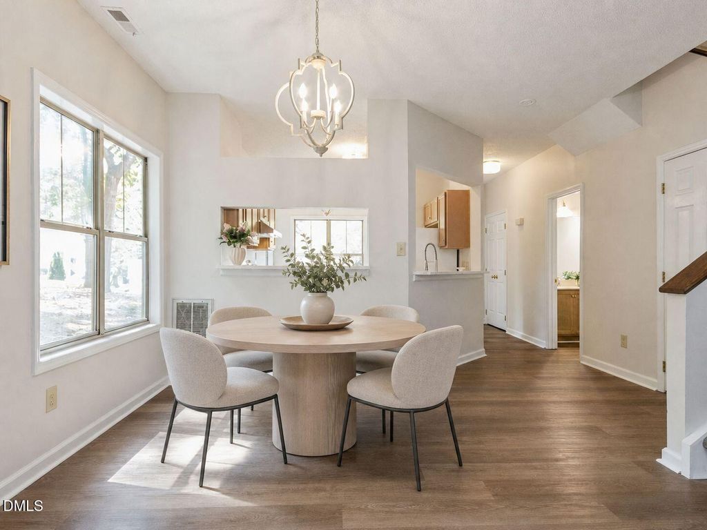 6010 Winterpointe Lane 101, Raleigh, NC 27606
