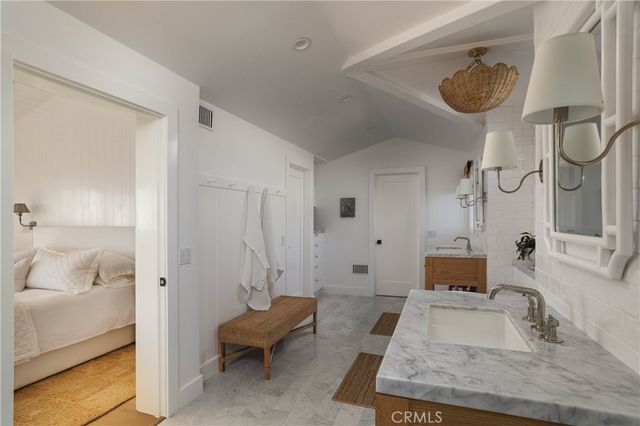 156 Chiquita, Laguna Beach, CA 92651