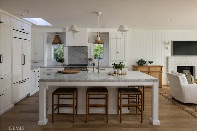 156 Chiquita, Laguna Beach, CA 92651