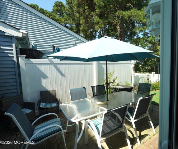 778A Liverpool Circle, Manchester, NJ 08759