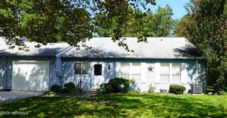 778A Liverpool Circle, Manchester, NJ 08759