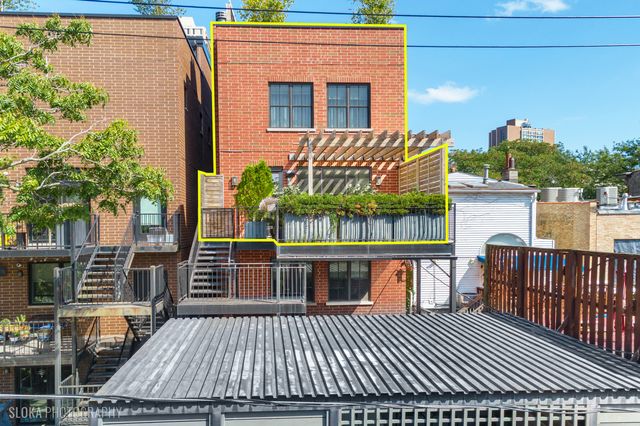 1942 N Sedgwick Street PH, Chicago, IL 60614