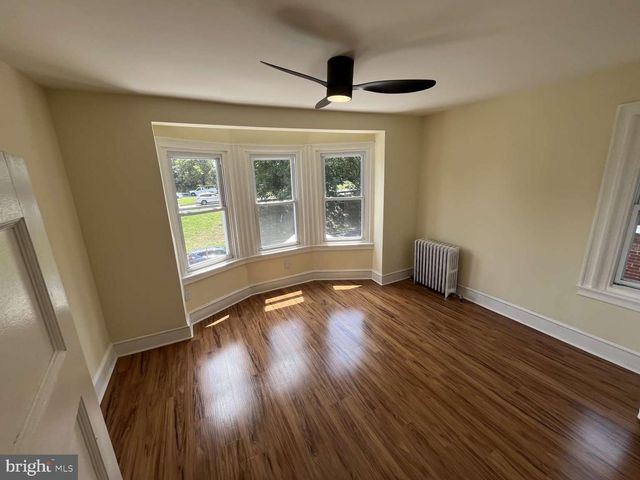 437 W ROOSEVELT BLVD, Philadelphia, PA 19120