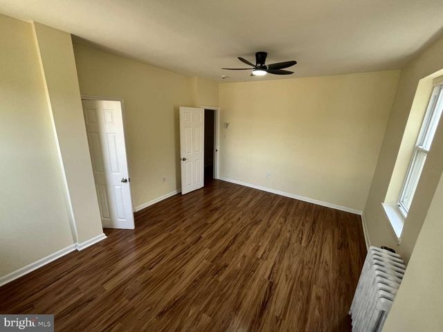 437 W ROOSEVELT BLVD, Philadelphia, PA 19120