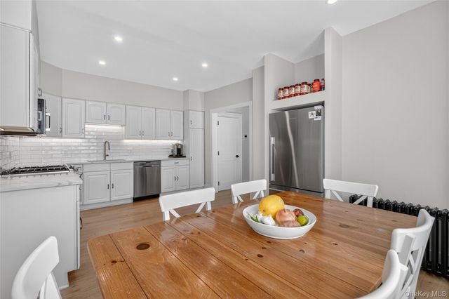 44 Madeleine Avenue 1, New Rochelle, NY 10801